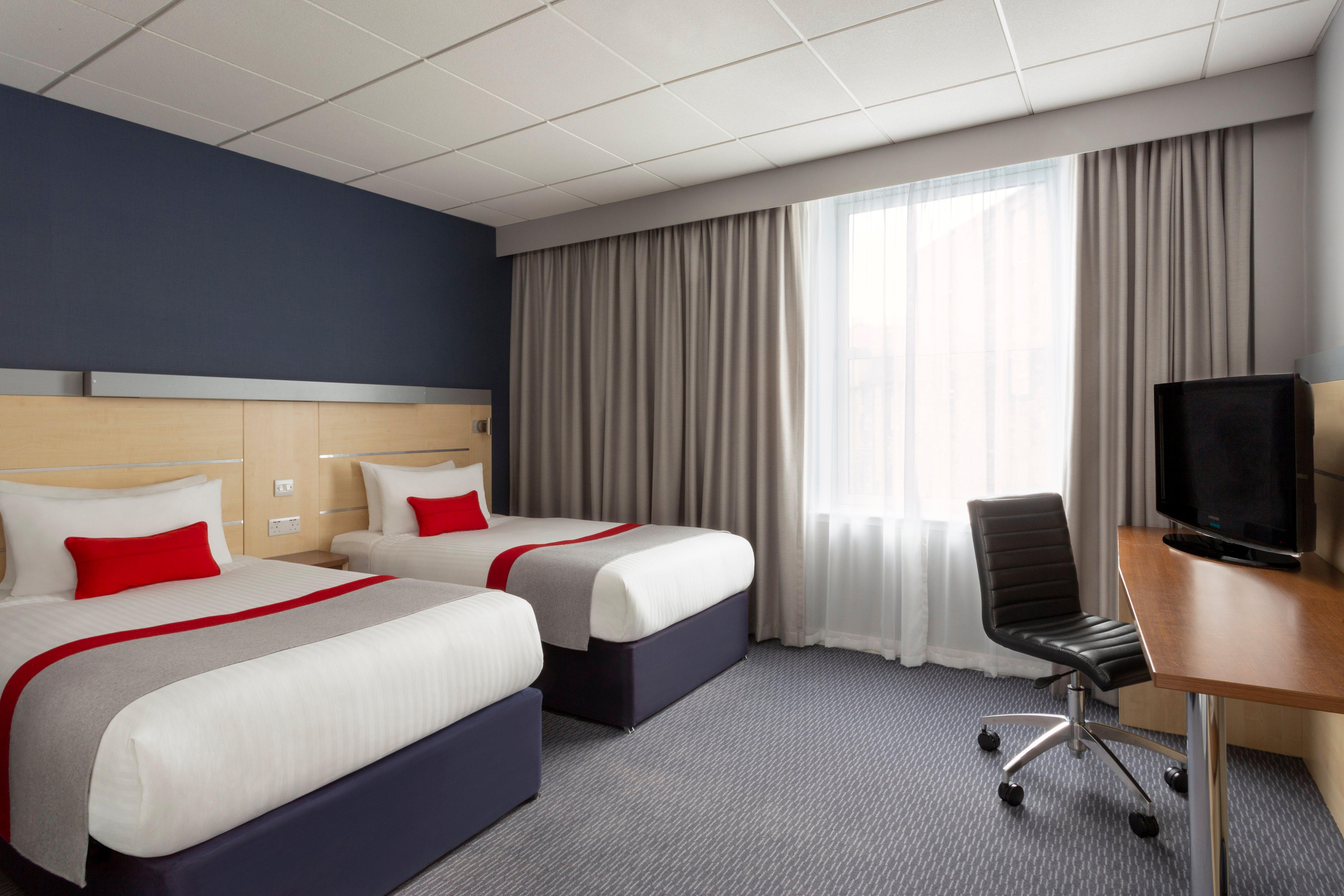 Holiday Inn Express Edinburgh City Centre By Ihg — Photos 1